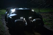 Batmanista nippu uusia kuvia Batmanista nippu uusia kuvia