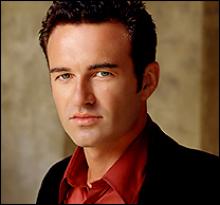 Julian McMahon ja mr. X Bond-ehdokkaina Julian McMahon ja mr. X Bond-ehdokkaina