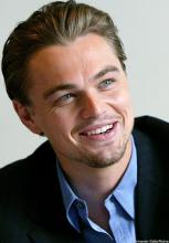 DiCaprio tutkimaan LSD:tä Timothy Learynä DiCaprio tutkimaan LSD:tä Timothy Learynä