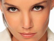 Katie Holmesista leivotaan Victoria Beckham