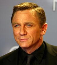 Daniel Craigin rahahuolet tipotiessään Daniel Craigin rahahuolet tipotiessään