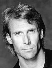 Michael Bay: "En ohjaa Transformersin jatko-osaa" Michael Bay: "En ohjaa Transformersin jatko-osaa"