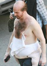 Kuva kaljusta ja pönäkästä Tom Cruisesta Kuva kaljusta ja pönäkästä Tom Cruisesta