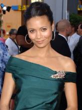 Kolme uutta näyttelijää 2012 -elokuvaan