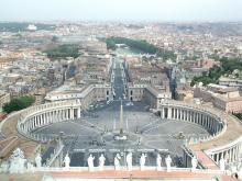 Kirkon Dan Brown -kritiikki sai taas uuden vaihteen