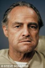 Hurjia kuvia Don Corleonen muodonmuutoksesta