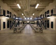 Yksityiset vankilat ovat keskitysleirejä? Yksityiset vankilat ovat keskitysleirejä?