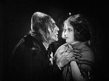 Mykkäelokuvissa kukaan ei kuule huutoasi. Mykkäelokuvissa kukaan ei kuule huutoasi.